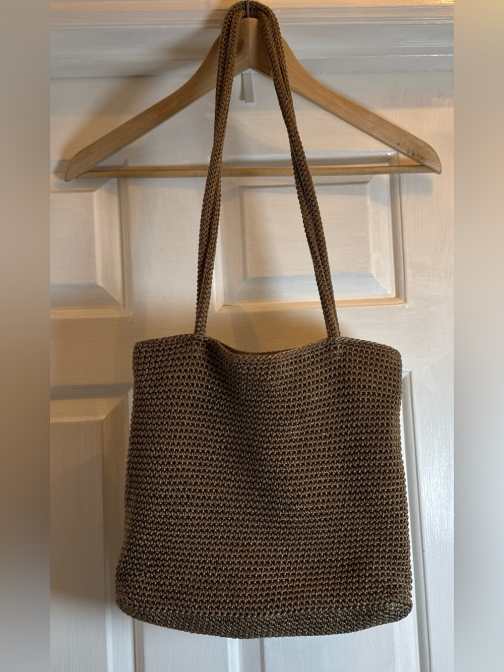 The Sak Lumi Hand Crochet Boho Taupe Shoulder Bag Purse  Lined 12x3.5x10